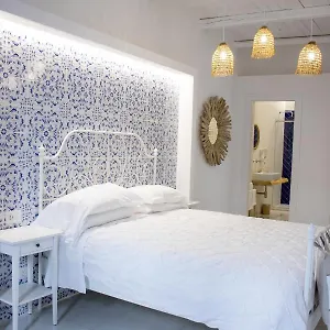 Donna Luisella Bed & Breakfast